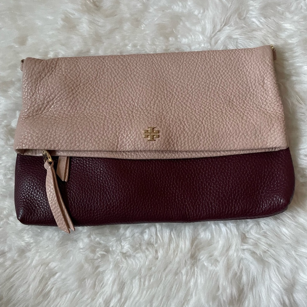 Tory Burch Two-Tone Pebbled Leather Fold-Over Clutch in Blush and Wine